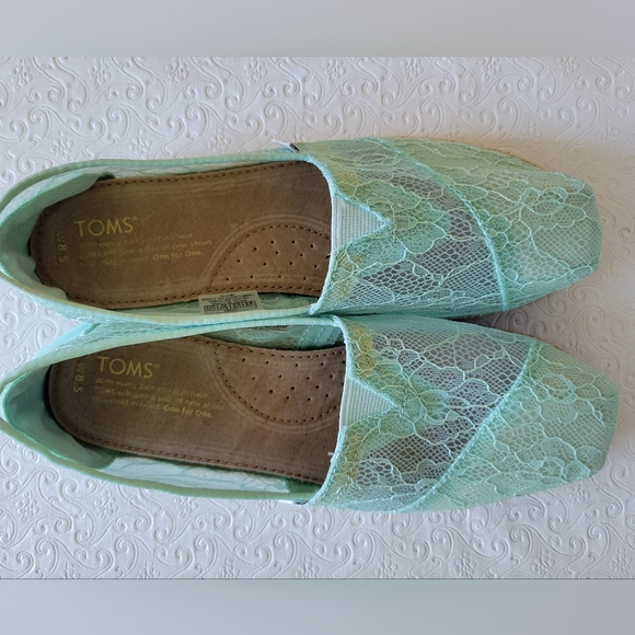 Tom's Espadrille Aqua Blue Floral Lace Slip On Women's Shoes Size 8.5 NWOT - Picture 5 of 8